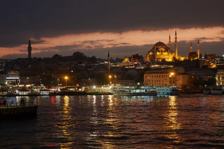 How to Visit Istanbul from the United Kingdom?